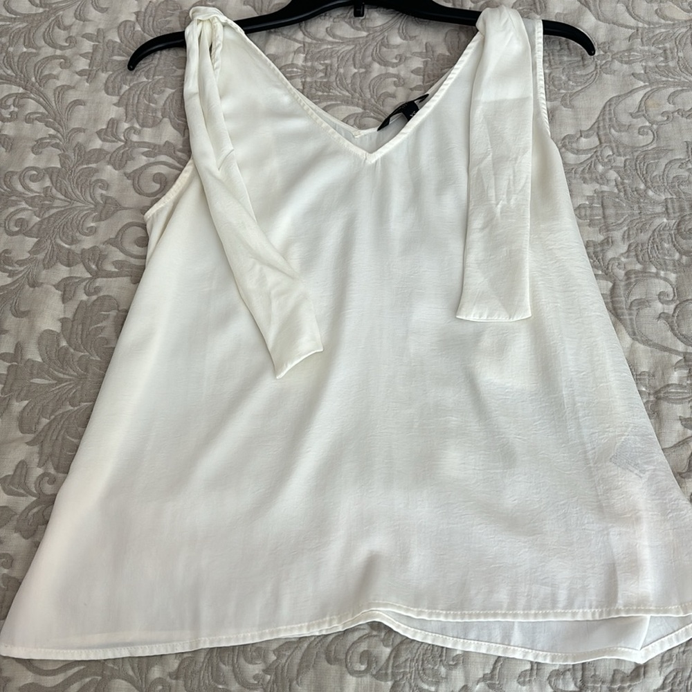 Banana Republic silky tank